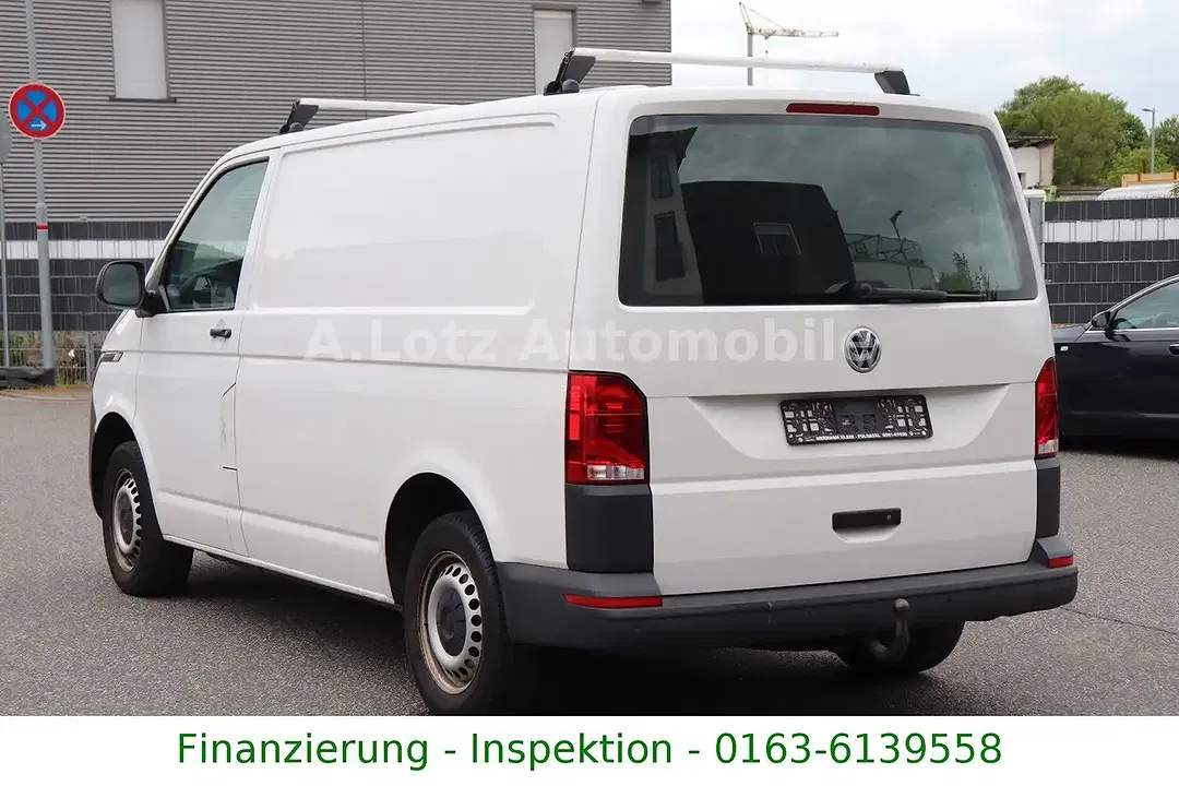 Volkswagen Transporter - Thumbnail 3