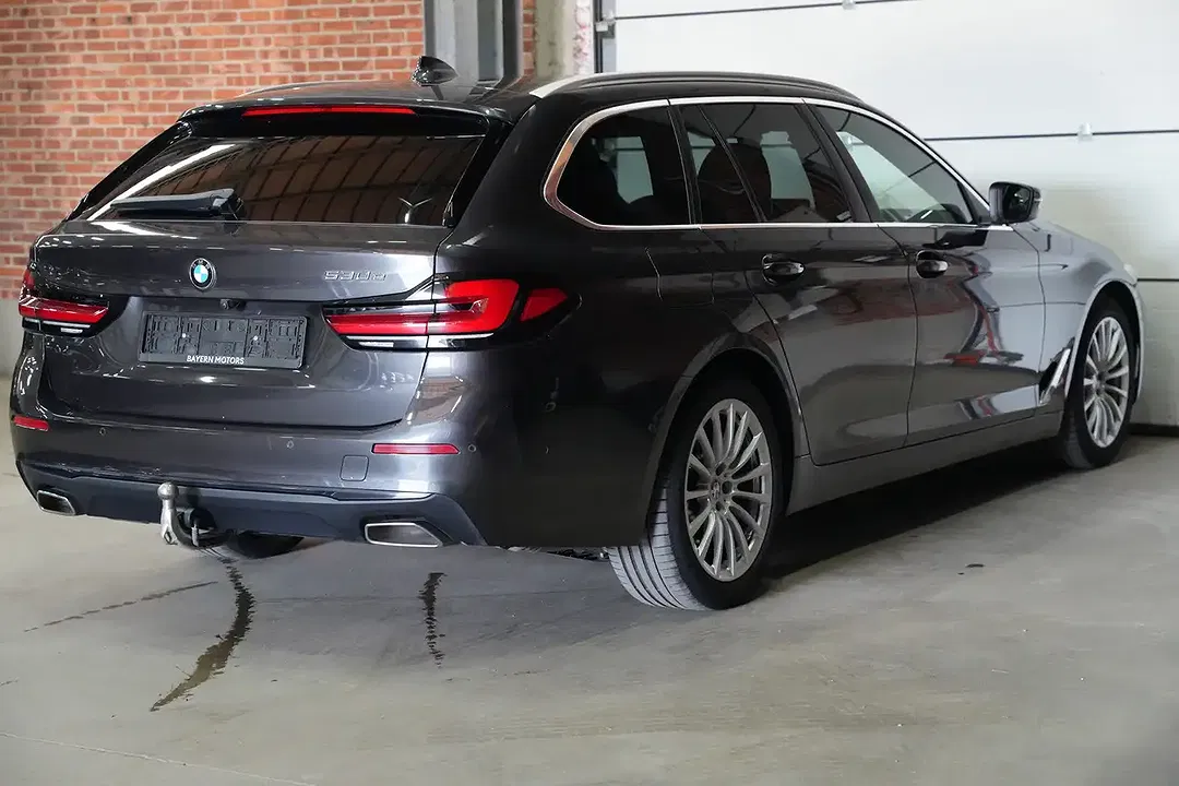 BMW 530 - Thumbnail 2