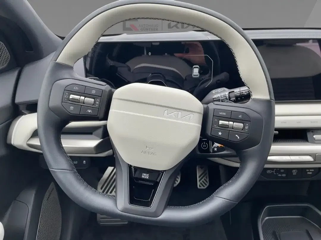 Kia EV4 - Thumbnail 8