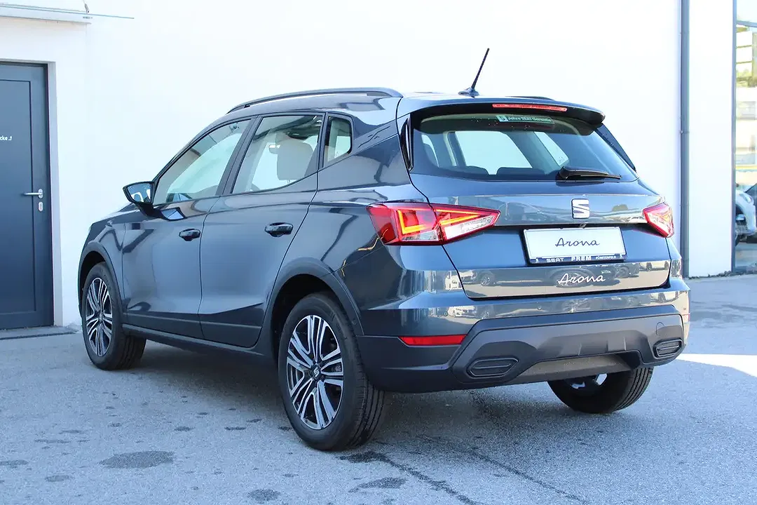 SEAT Arona - Thumbnail 4