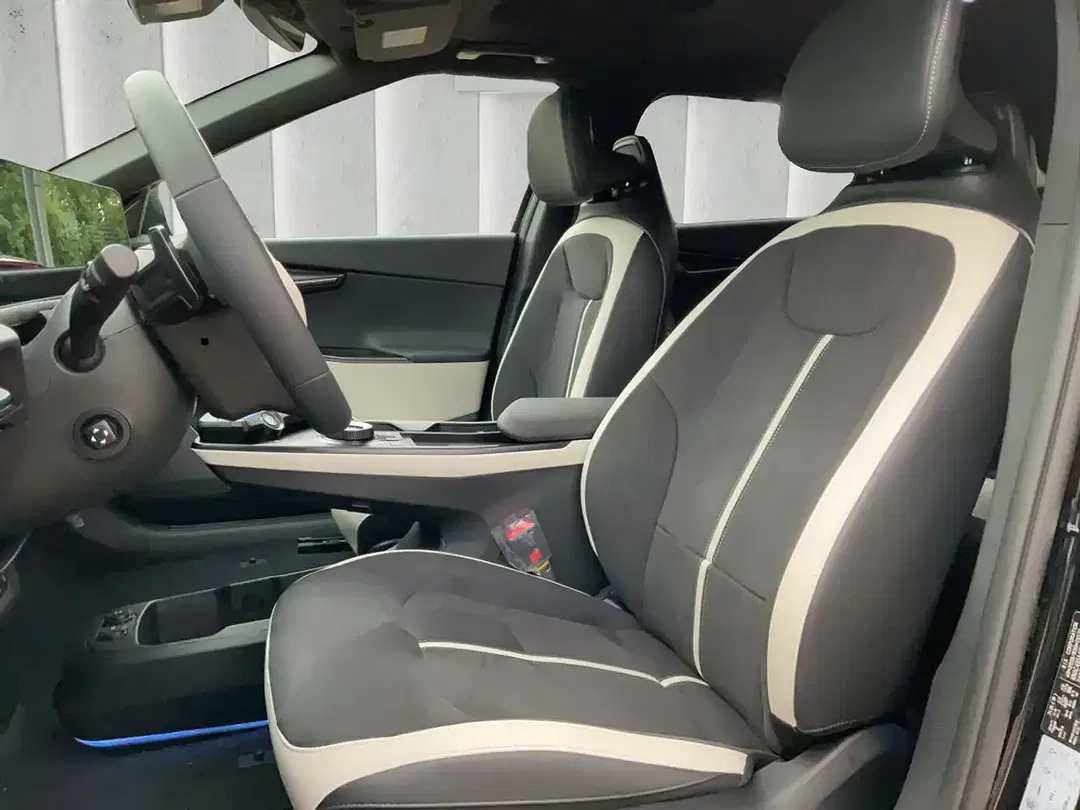 Kia EV6 - Thumbnail 8