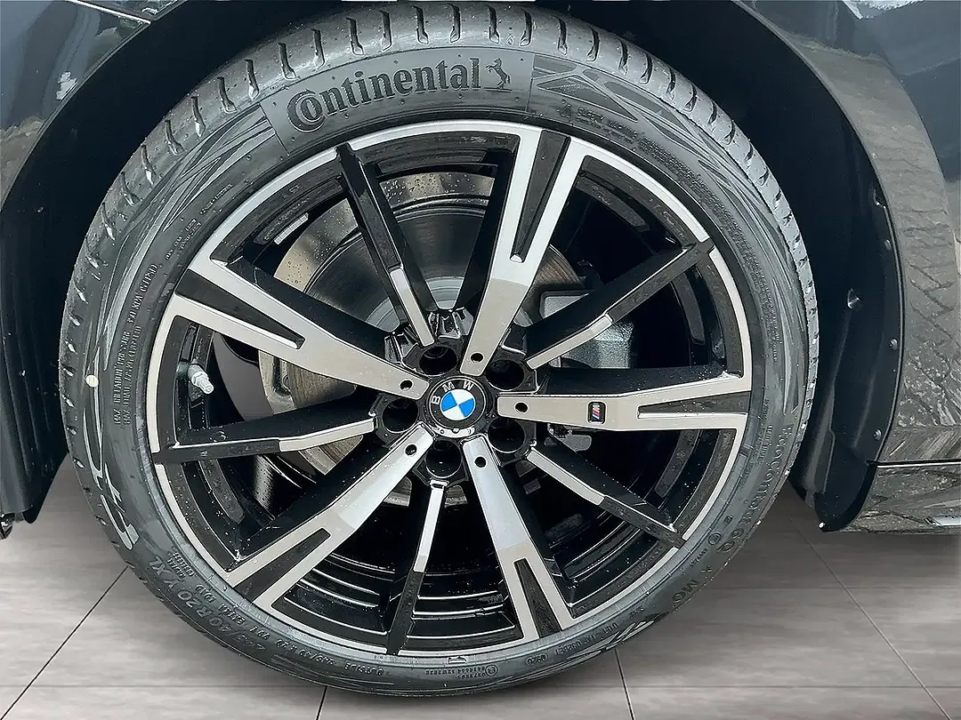 BMW 530 - Thumbnail 9