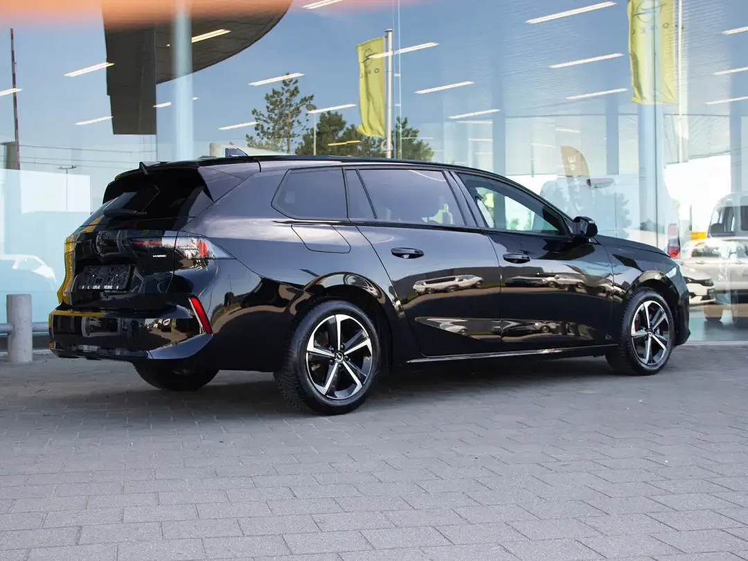 Opel Astra - Thumbnail 4