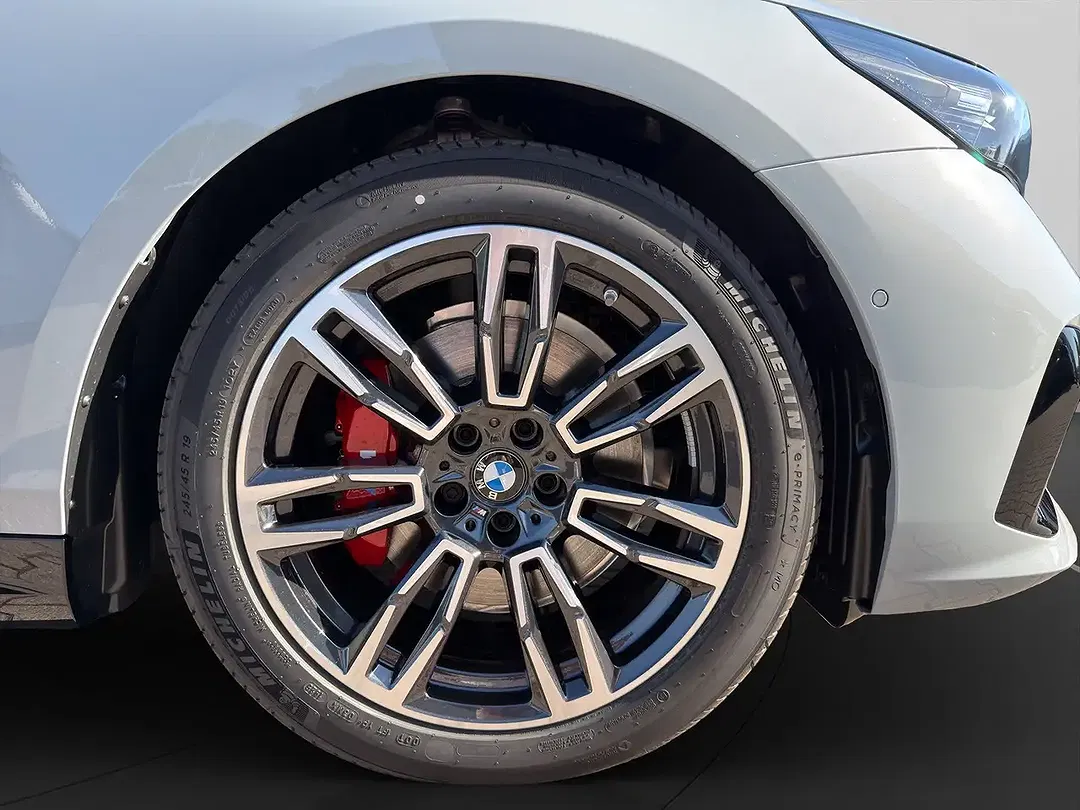 BMW 520 - Thumbnail 12