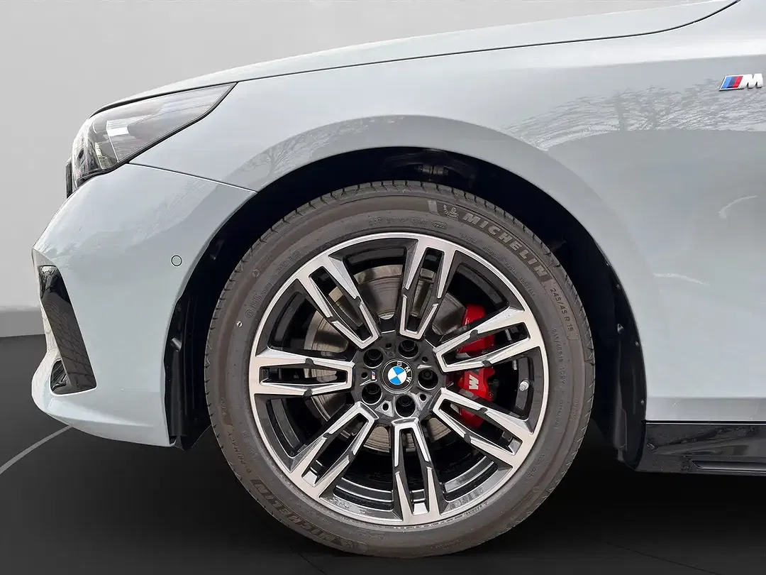 BMW 520 - Thumbnail 9