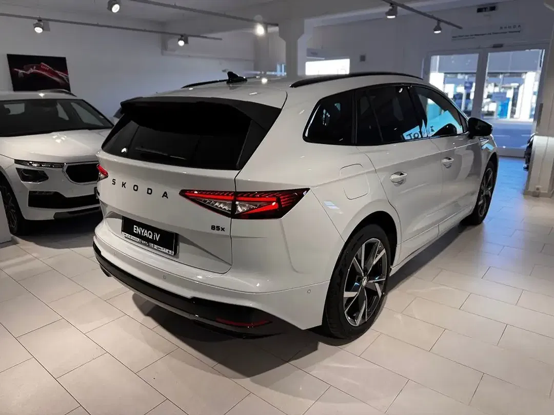 Skoda Enyaq - Thumbnail 8