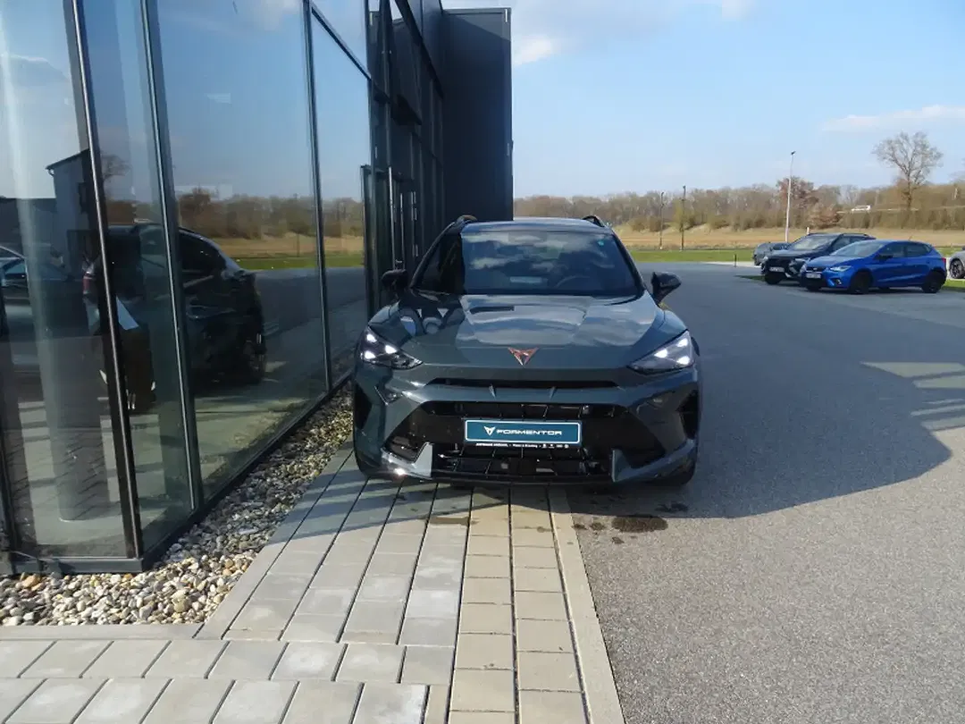 CUPRA Formentor - Thumbnail 2