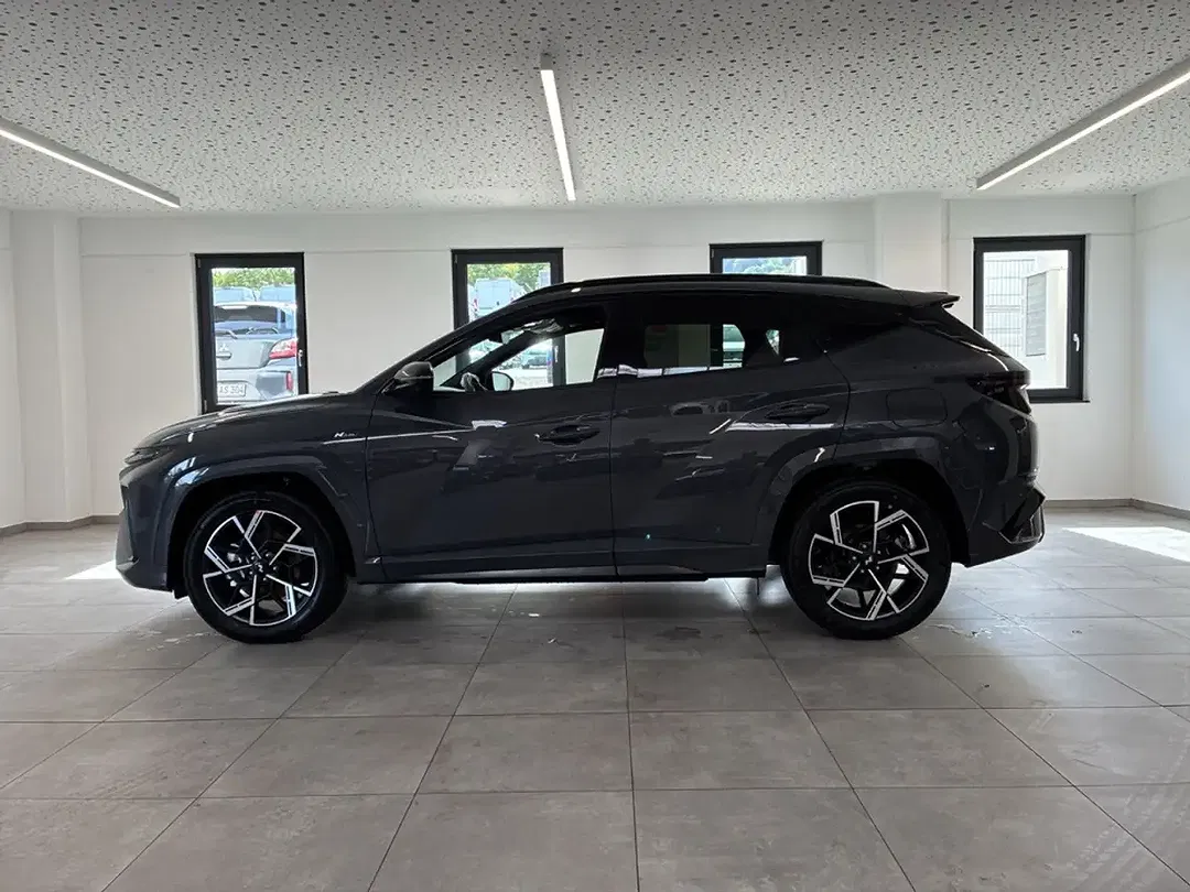 Hyundai TUCSON - Thumbnail 2