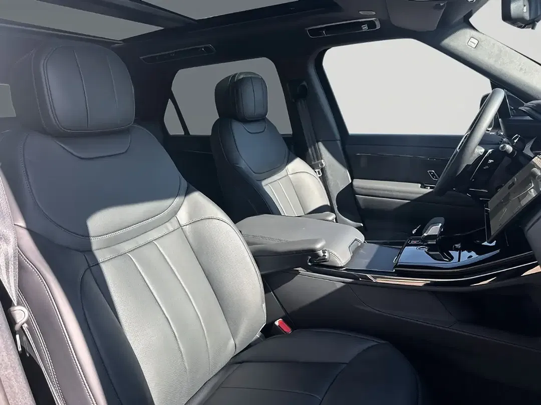 Land Rover Range Rover Sport - Thumbnail 15