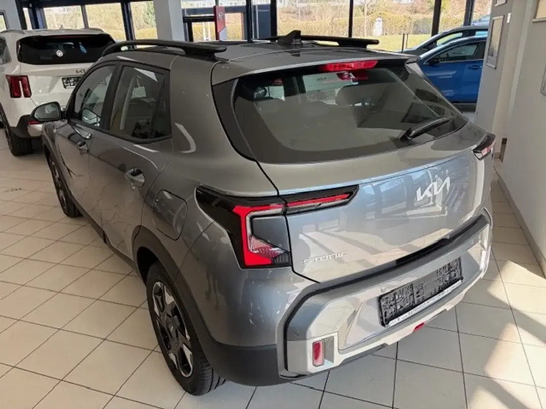 Kia Stonic - Thumbnail 3