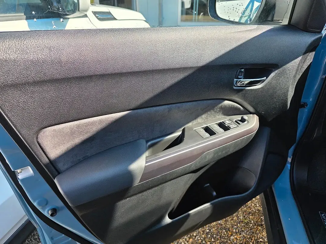 Suzuki Vitara - Thumbnail 12