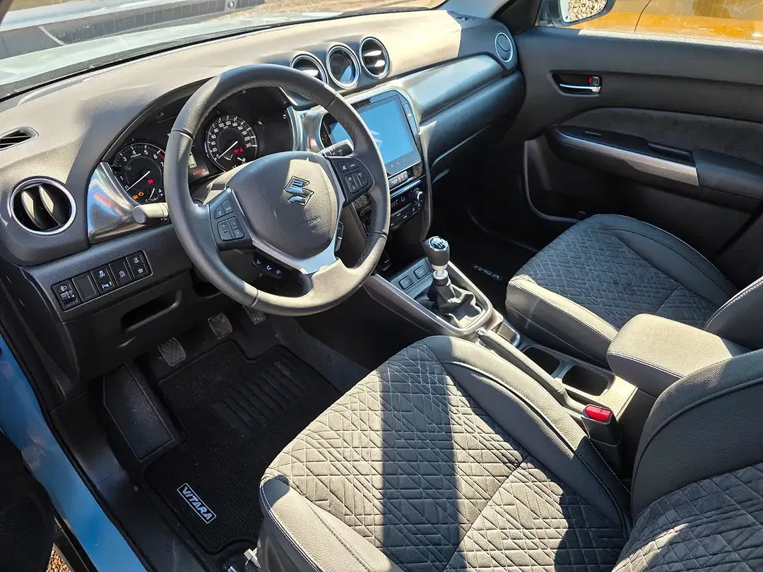 Suzuki Vitara - Thumbnail 7
