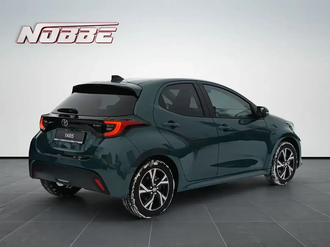 Toyota Yaris - Thumbnail 5