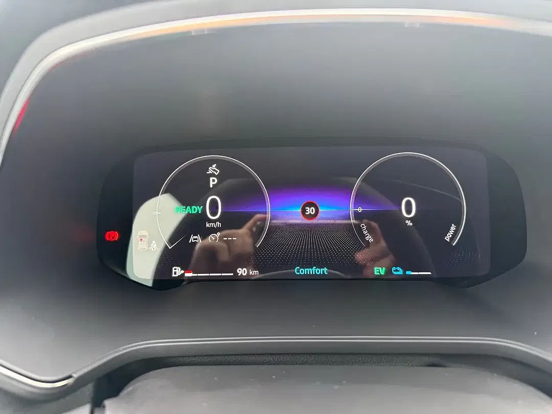 Renault Captur - Thumbnail 15