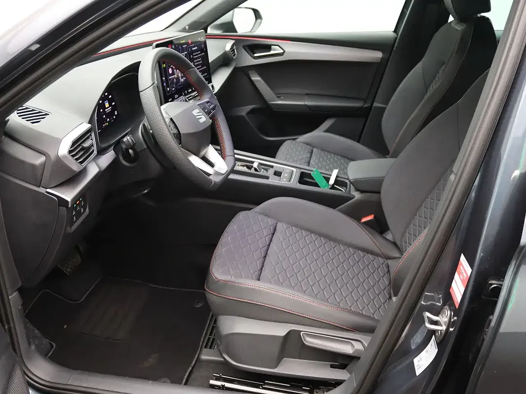 SEAT Leon - Thumbnail 11