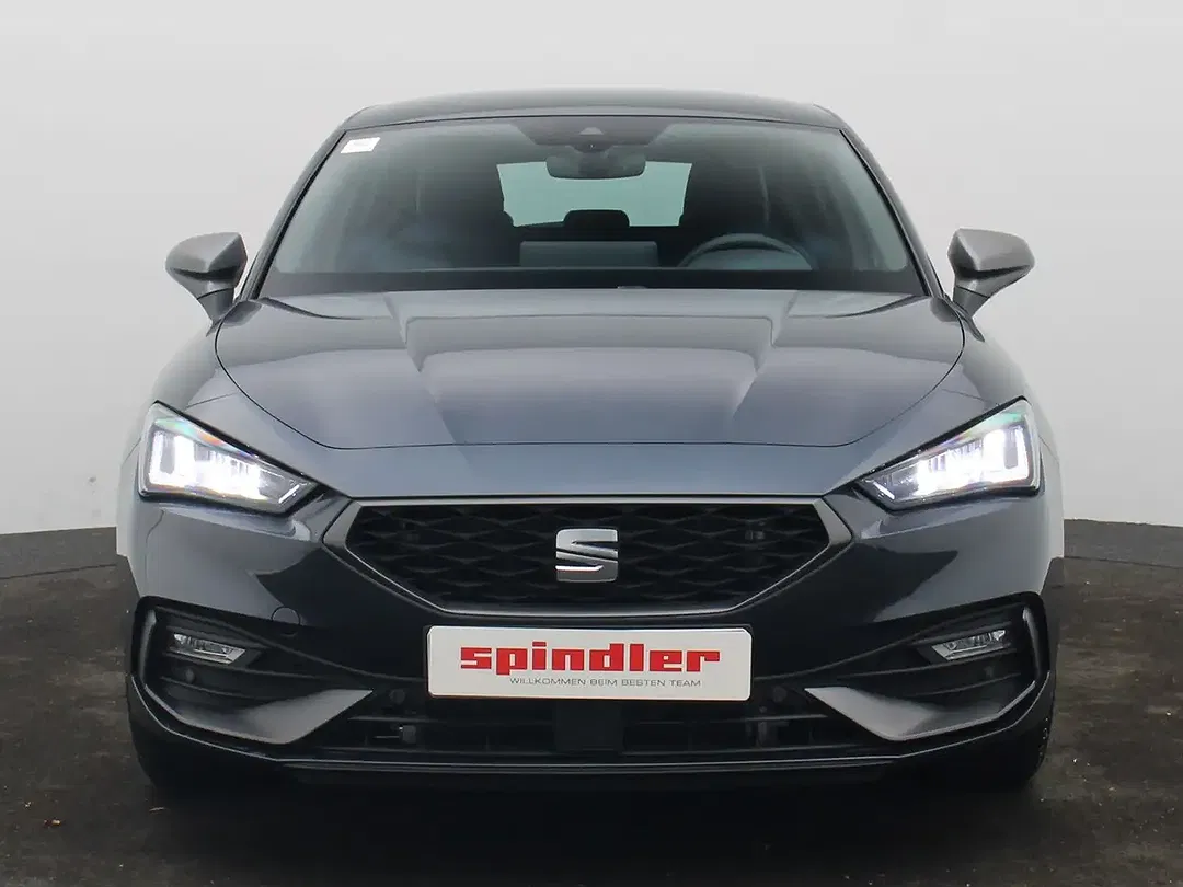 SEAT Leon - Thumbnail 2