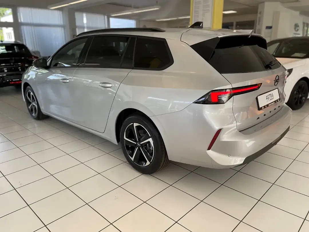 Opel Astra - Thumbnail 6