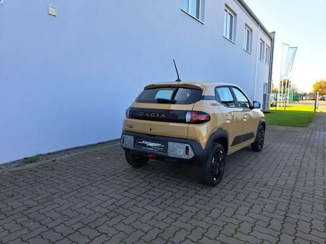 Dacia Spring - Thumbnail 4