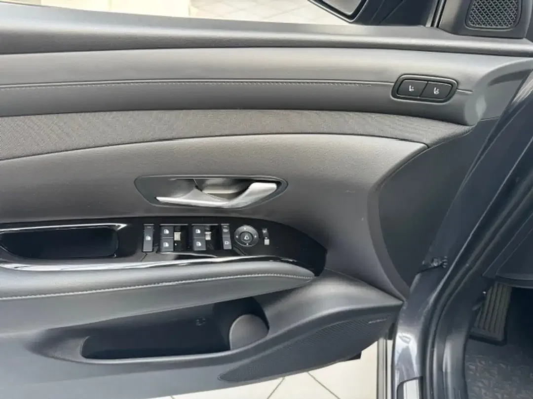 Hyundai TUCSON - Thumbnail 13