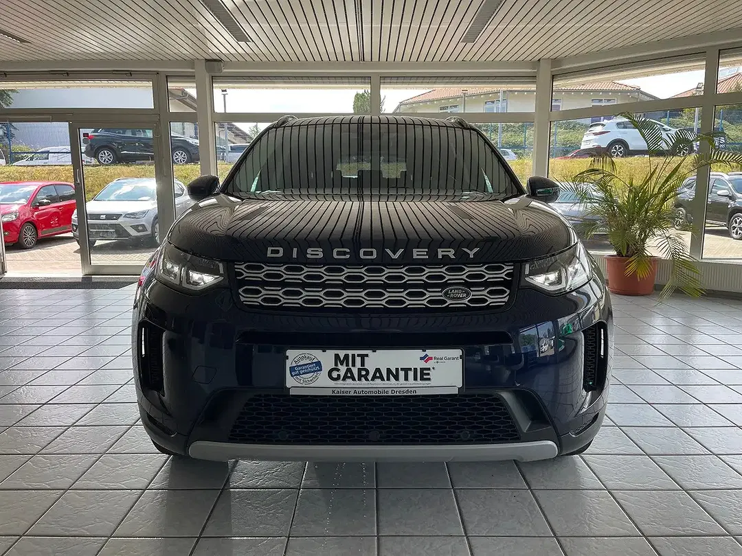 Land Rover Discovery - Thumbnail 2