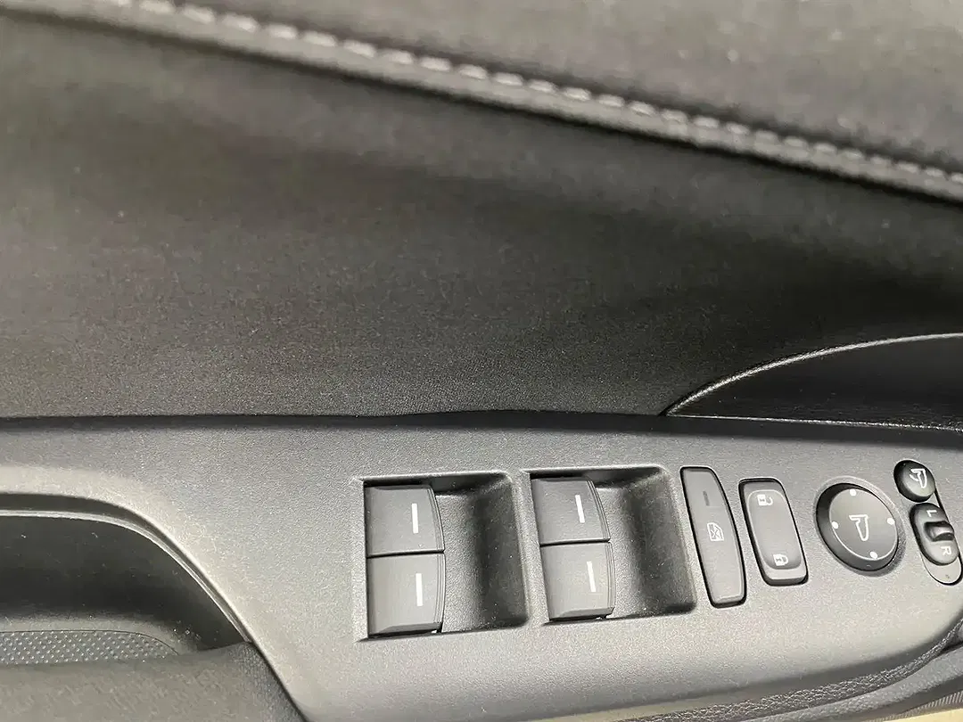 Honda Civic - Thumbnail 10
