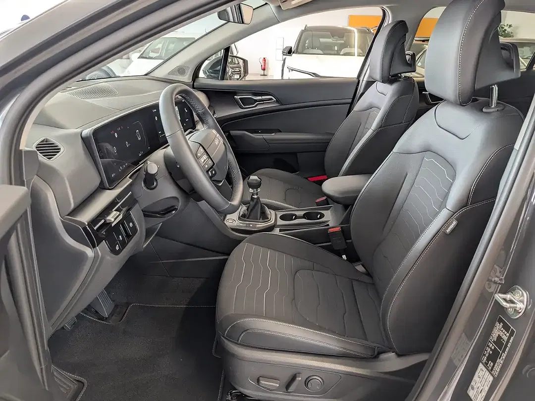 Kia Sportage - Thumbnail 8