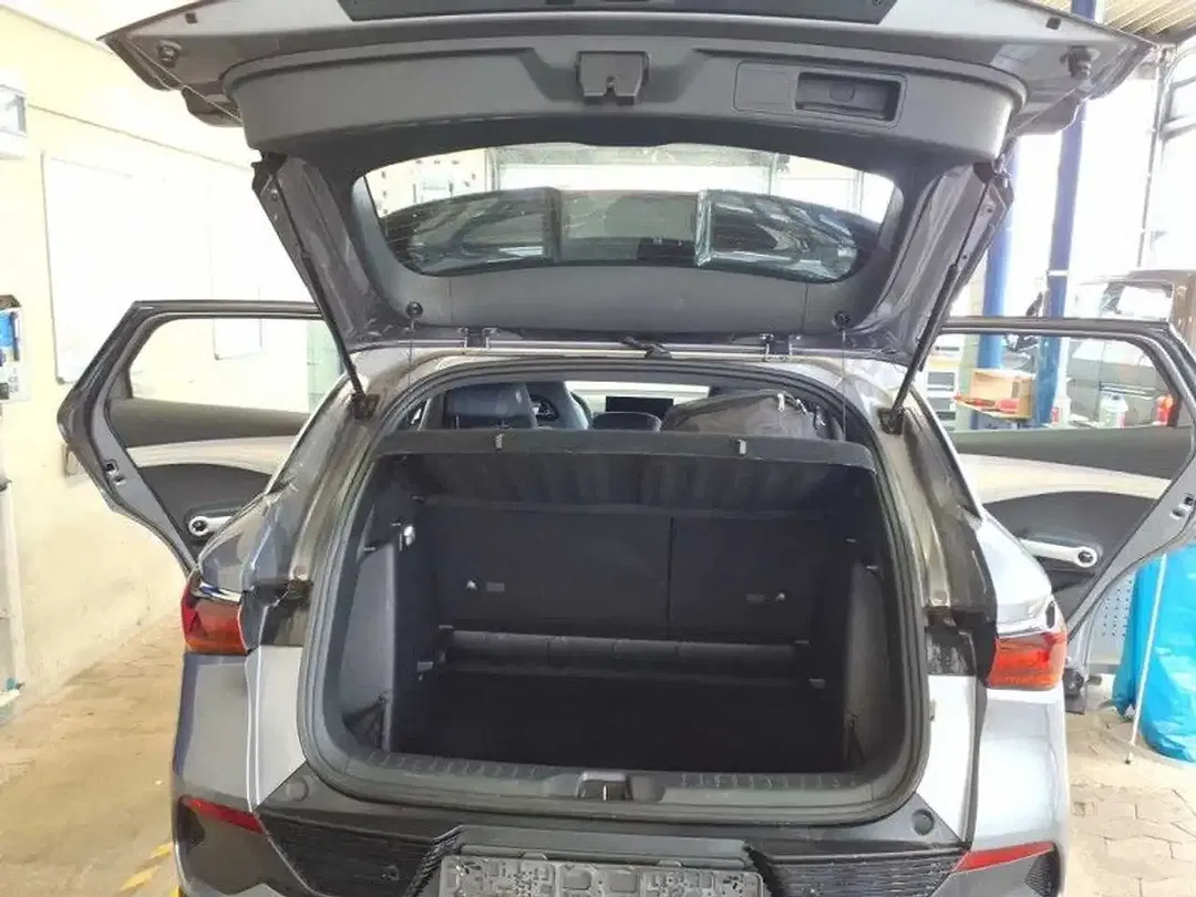 BYD Atto 3 - Thumbnail 7