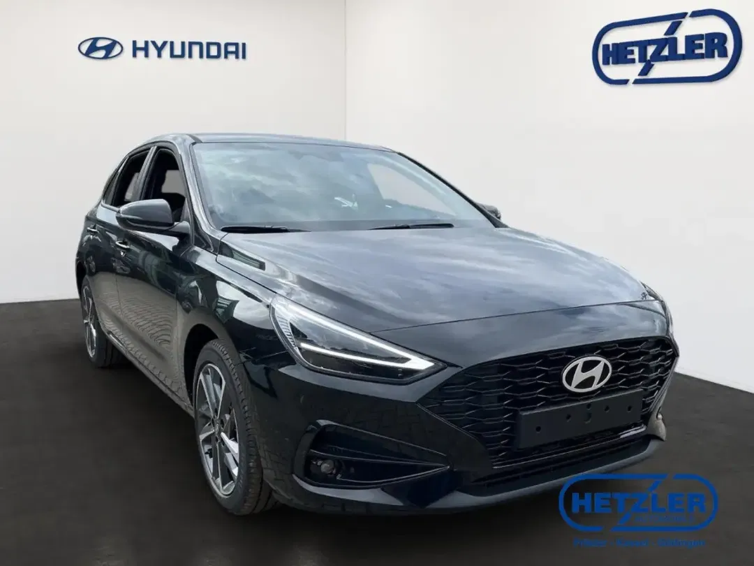 Hyundai i30 - Thumbnail 2