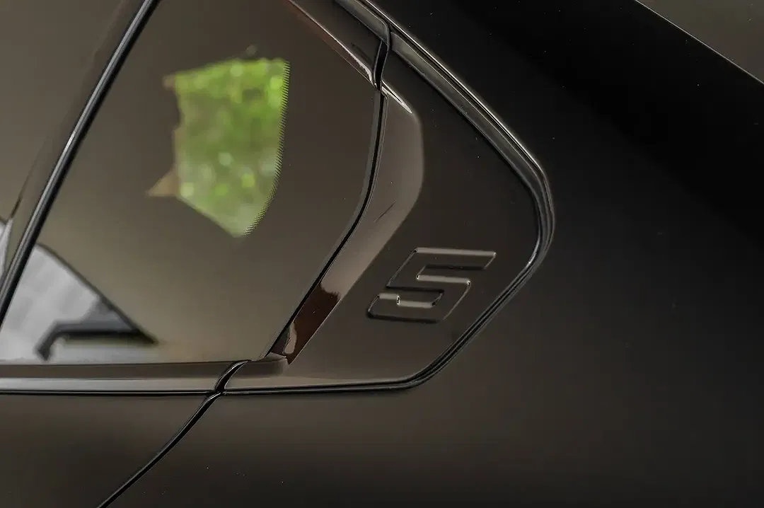 BMW 520 - Thumbnail 16