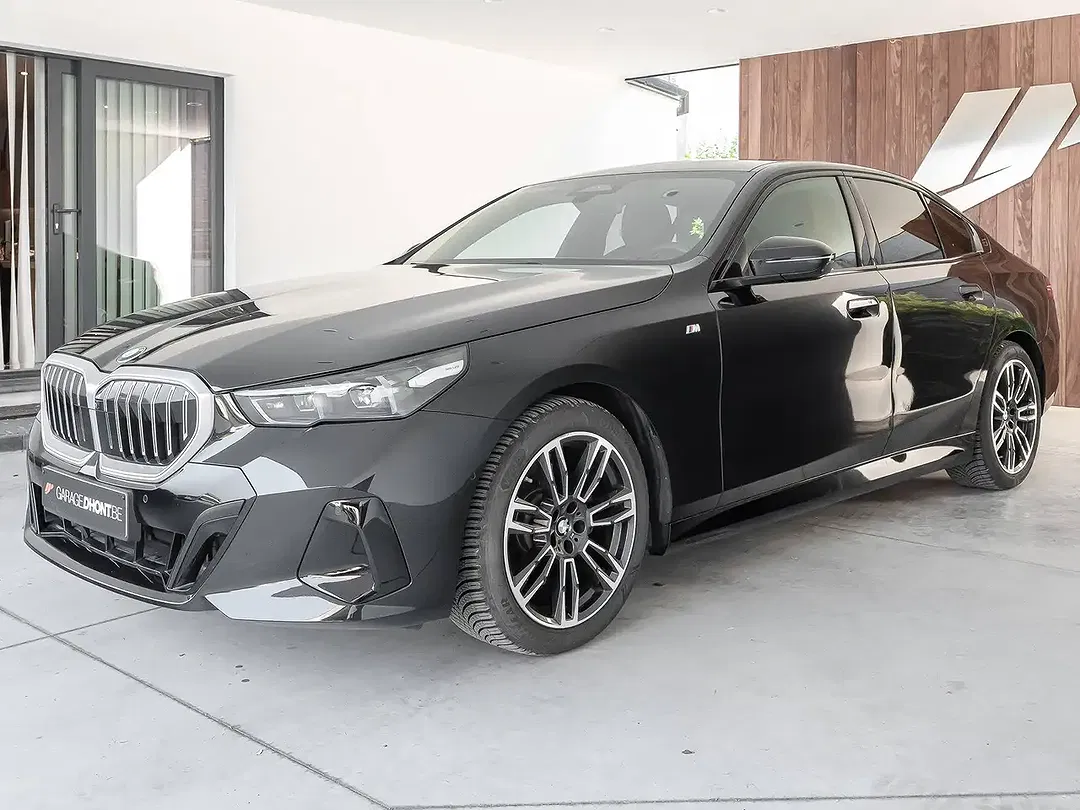 BMW 520 - Thumbnail 3