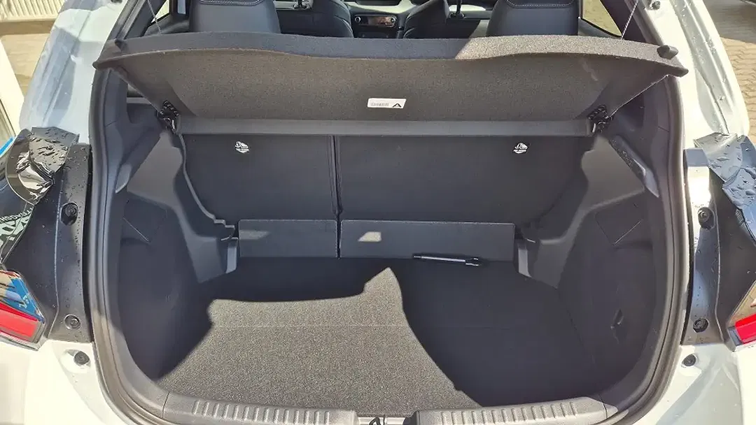 Mazda 2 - Thumbnail 9