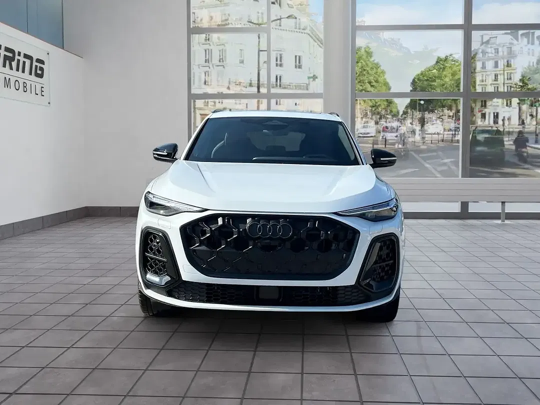 Audi Q5 - Thumbnail 10