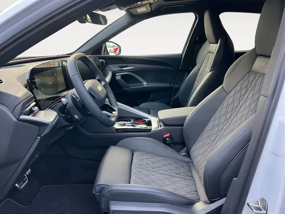 Audi Q5 - Thumbnail 11
