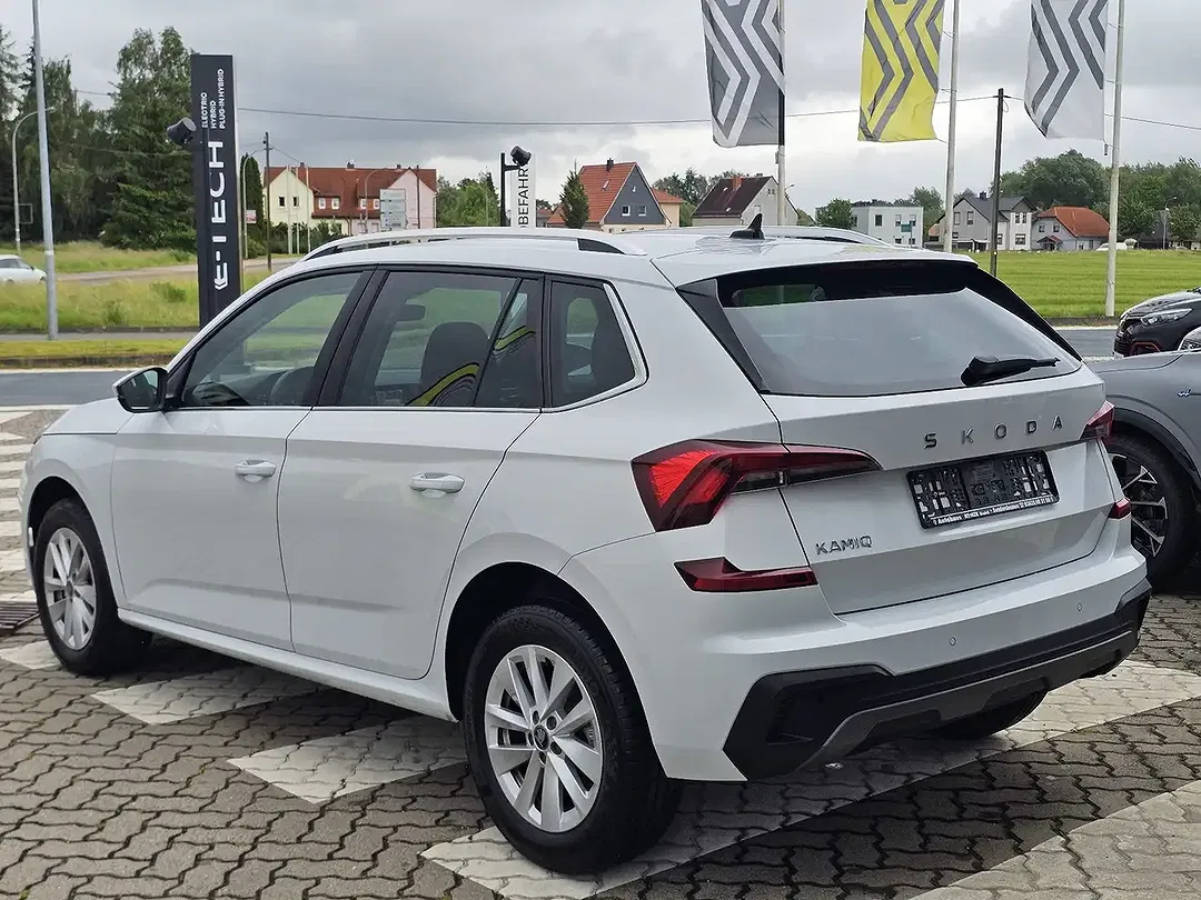Skoda Kamiq - Thumbnail 4