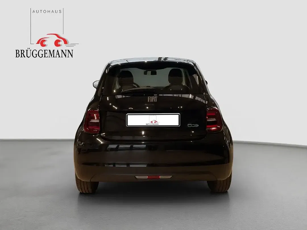 Fiat 500e - Thumbnail 5