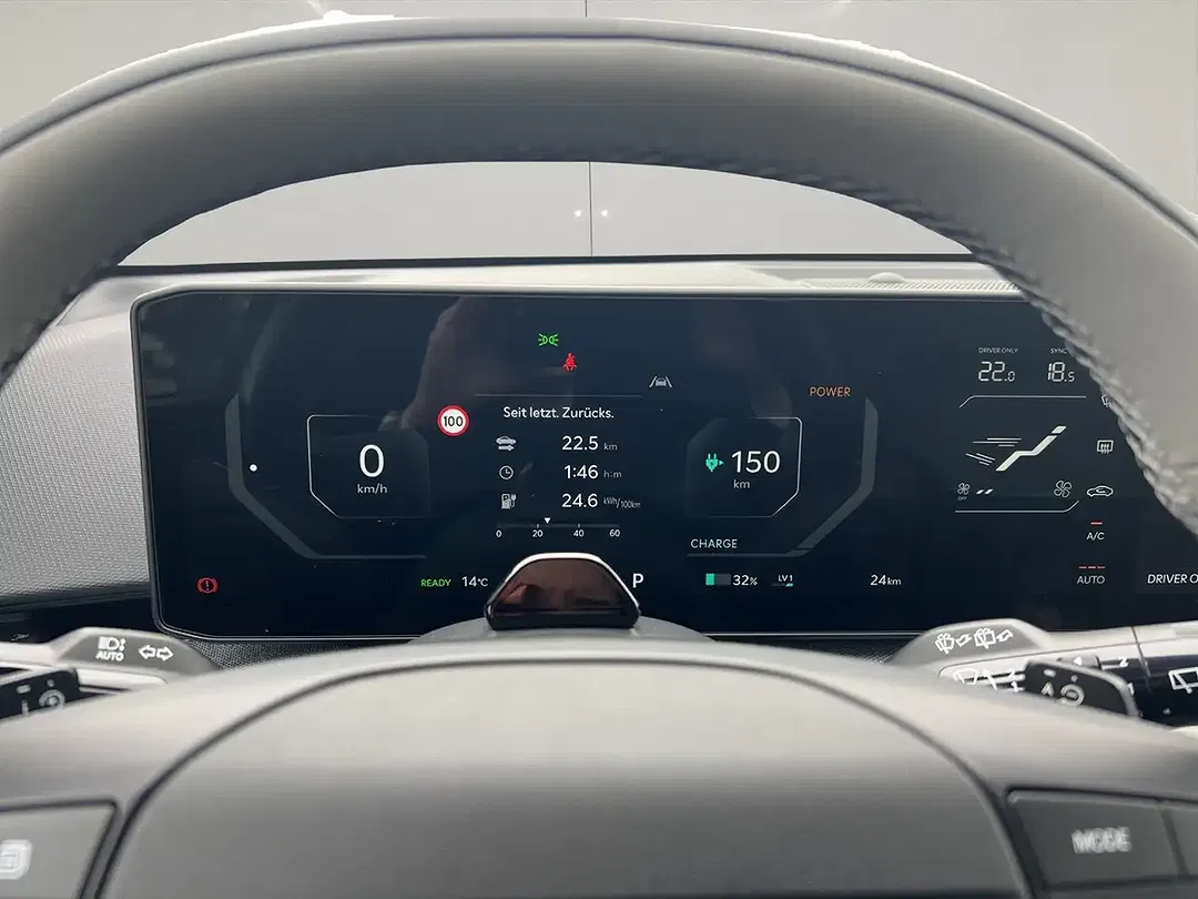 Kia EV4 - Thumbnail 13