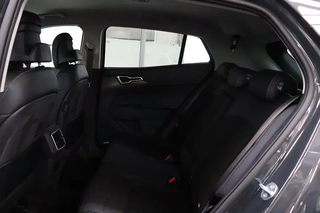Kia Sportage - Thumbnail 15