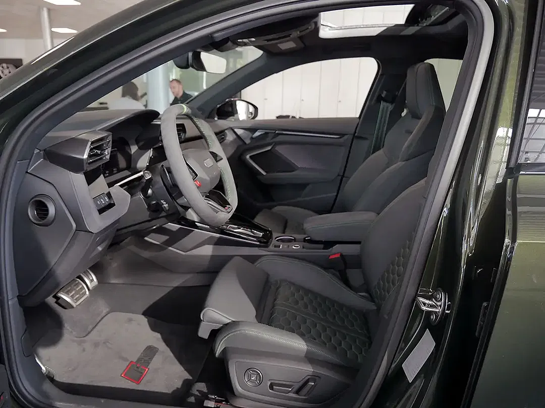 Audi RS3 - Thumbnail 14