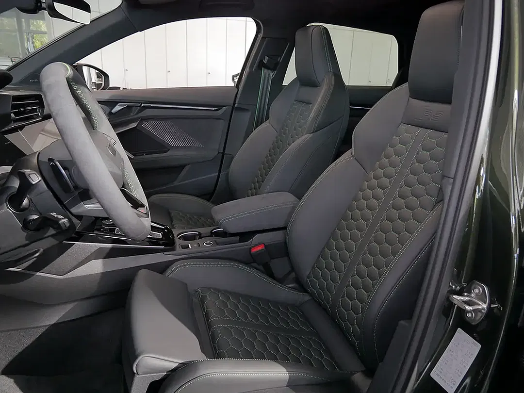 Audi RS3 - Thumbnail 17