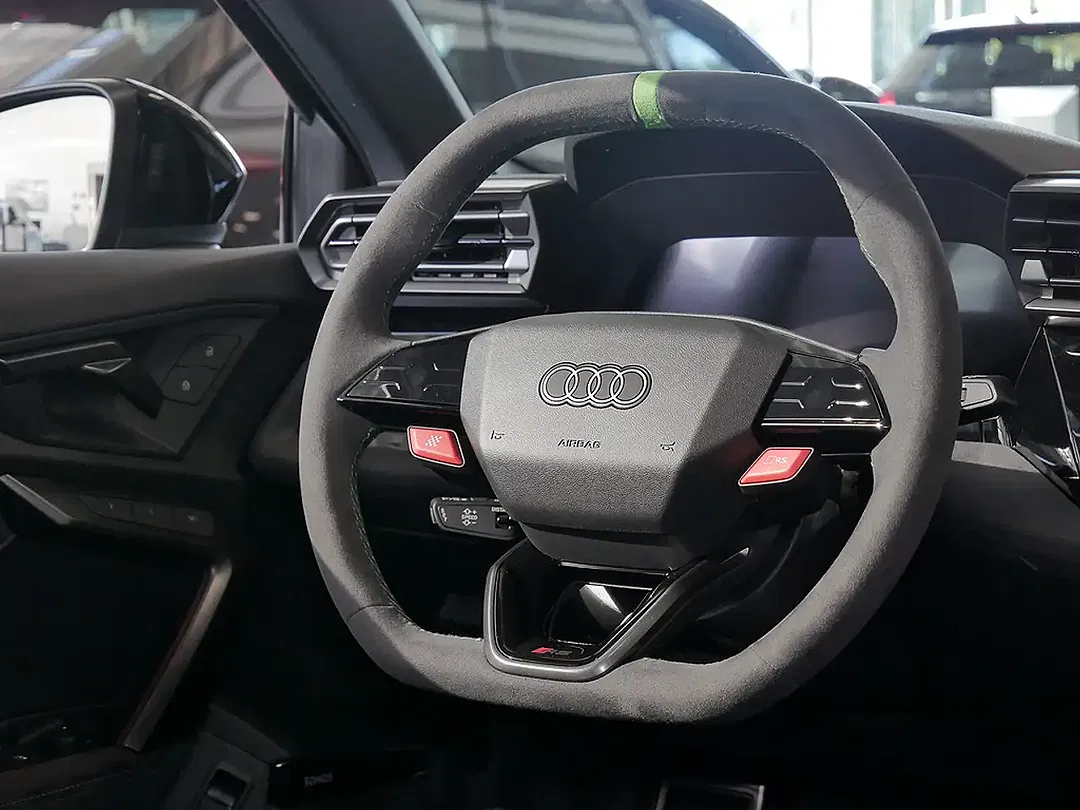Audi RS3 - Thumbnail 8