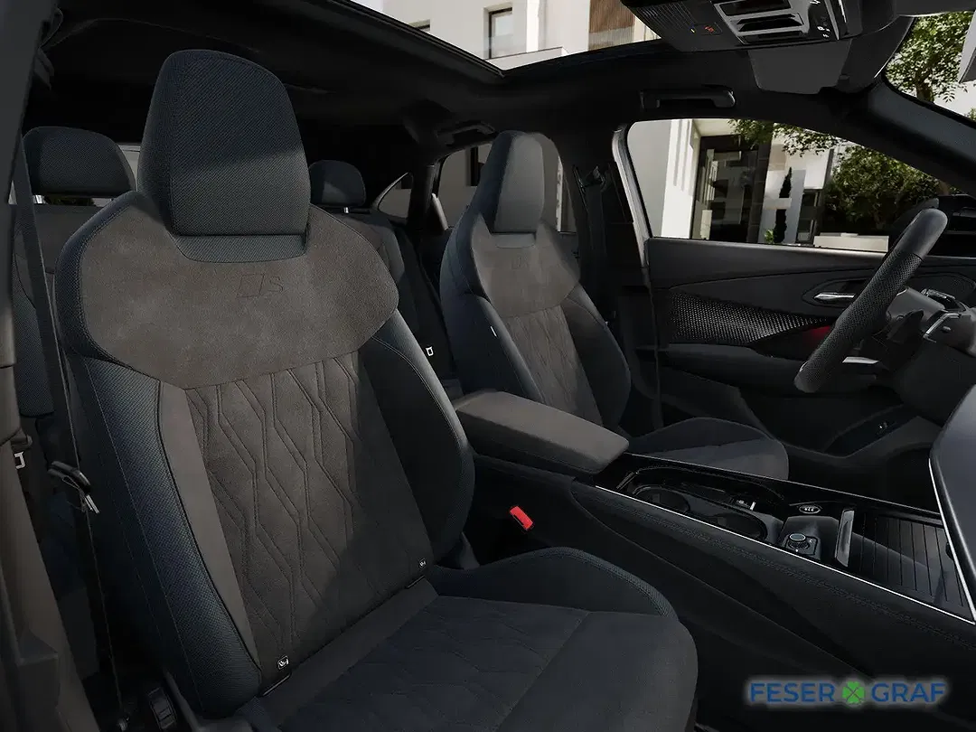 Audi Q3 - Thumbnail 8