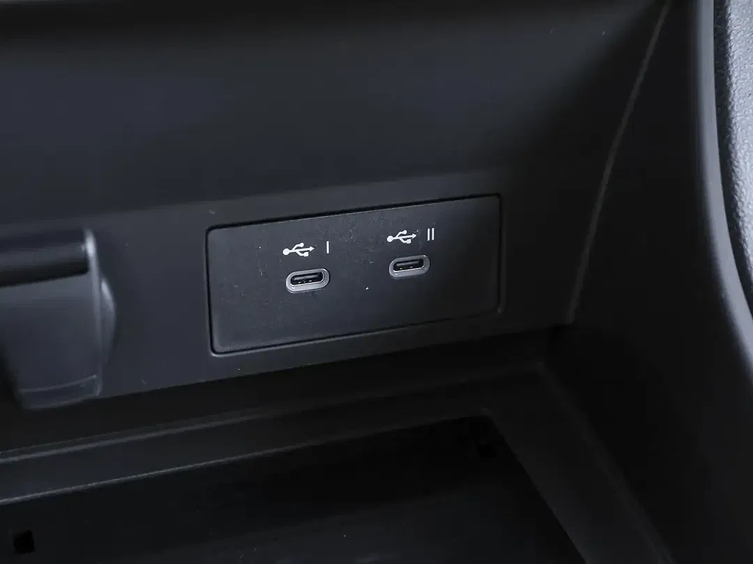 Renault Captur - Thumbnail 9