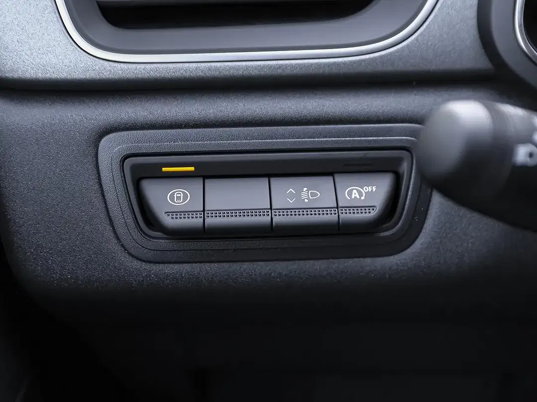 Renault Captur - Thumbnail 11