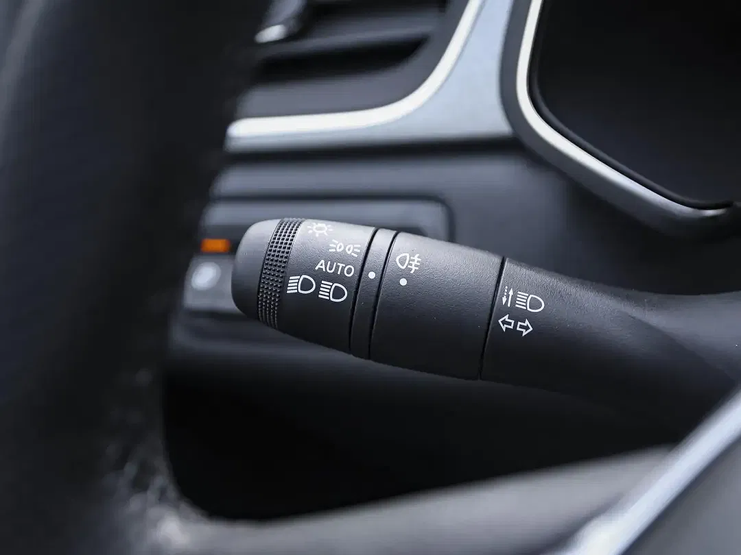 Renault Captur - Thumbnail 12