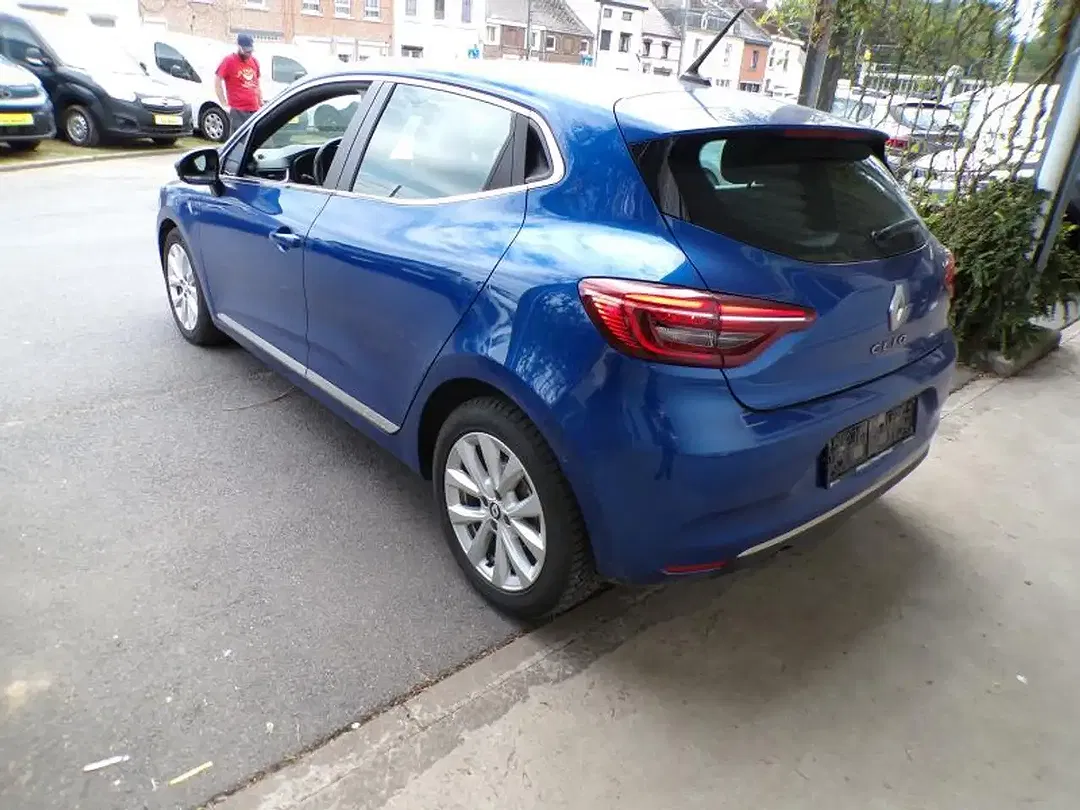 Renault Clio - Thumbnail 5