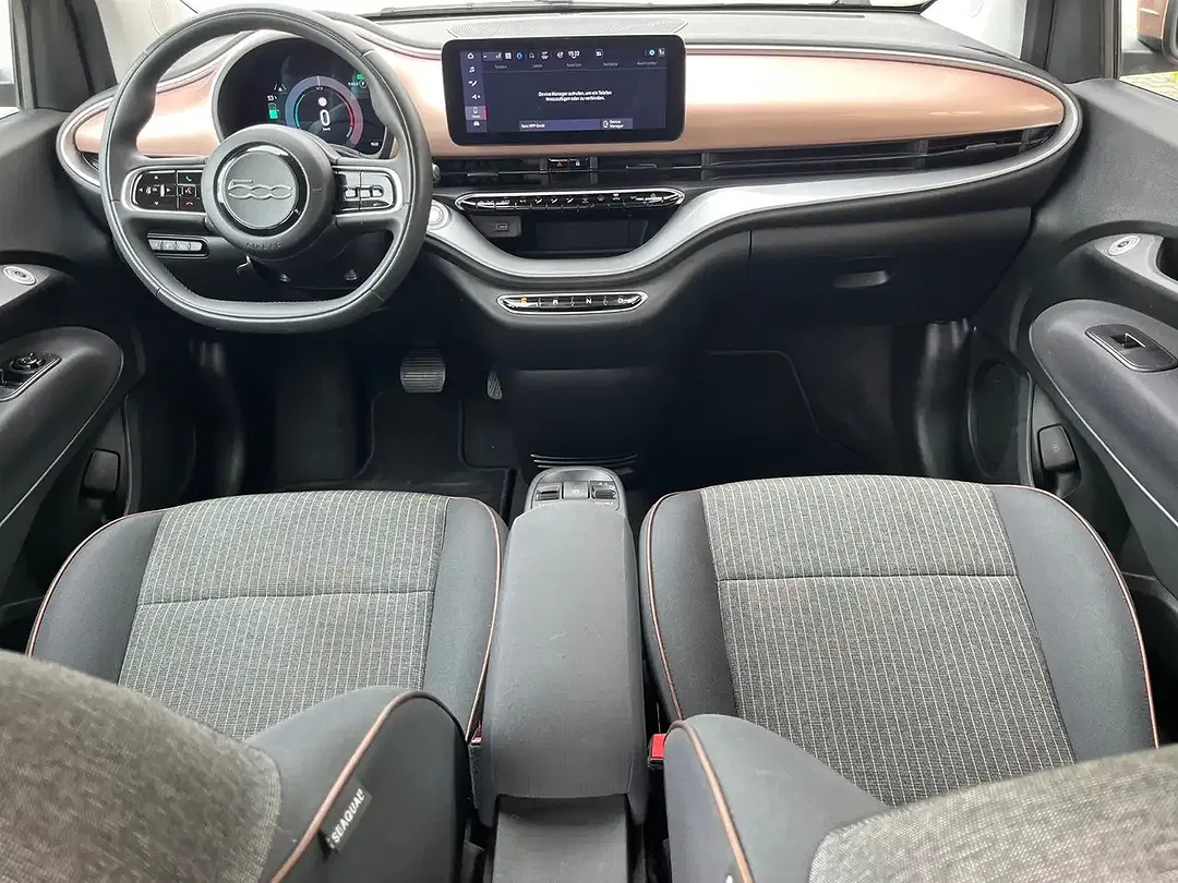 Fiat 500e - Thumbnail 10
