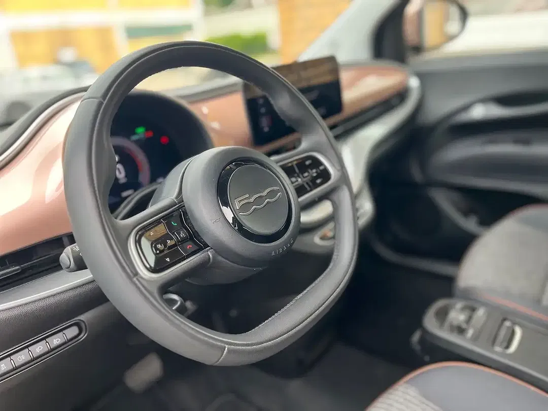 Fiat 500e - Thumbnail 12