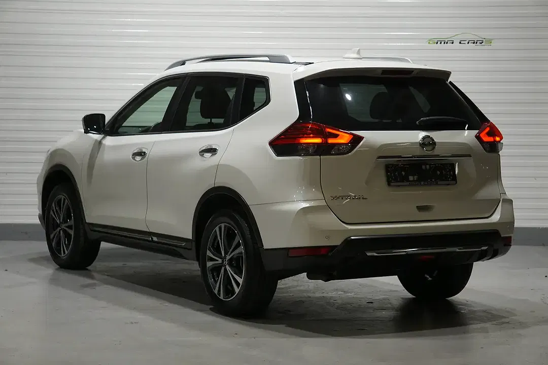 Nissan X-Trail - Thumbnail 4