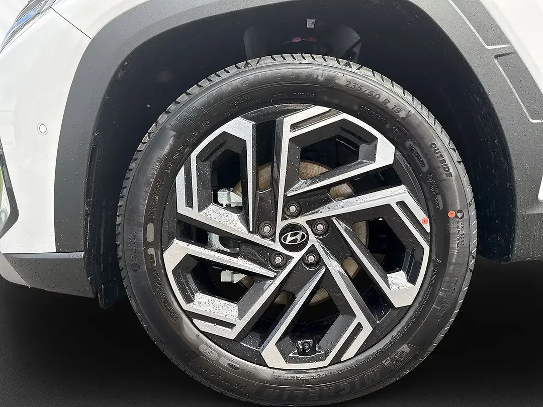 Hyundai TUCSON - Thumbnail 7