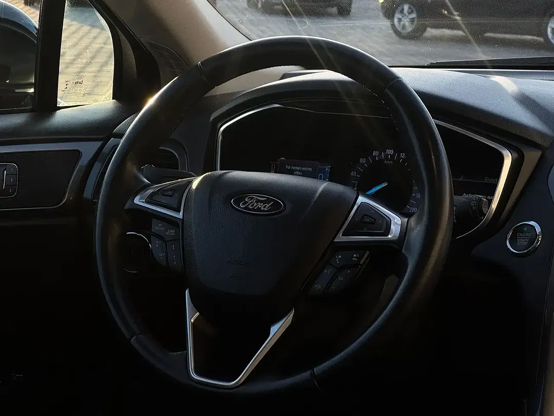 Ford Mondeo - Thumbnail 17